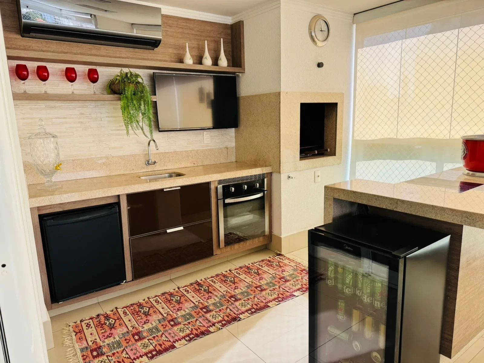 Imagem Apartamento com 3 Quartos para Alugar, 189 metros em Quilombo - Cuiabá