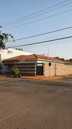 Imagem Casa com 3 Quartos à Venda, 312 m² em Presidente - Araçatuba