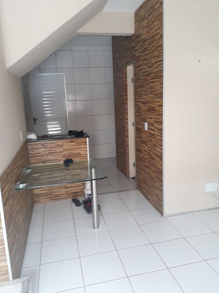 Imagem Casa de Condomínio com 2 Quartos à Venda, 63 m²em Siqueira - Fortaleza