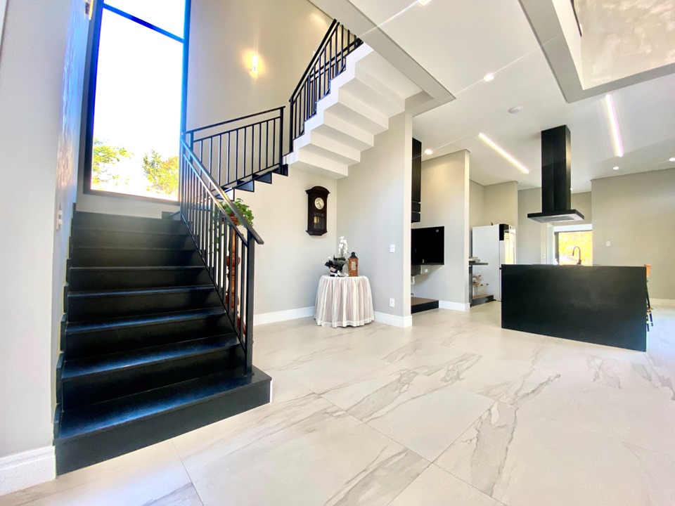 Imagem Casa de Condomínio com 3 Quartos à Venda, 380 m² em Jardim Novo Mundo - Jundiaí