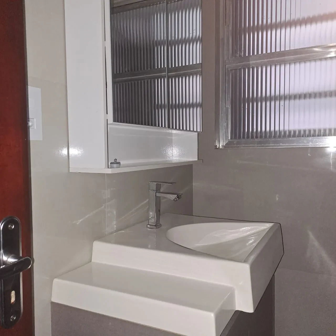 Foto do imóvel: Apartamento com 2 Quartos para Alugar, 90 m² em Gonzaga - Santos