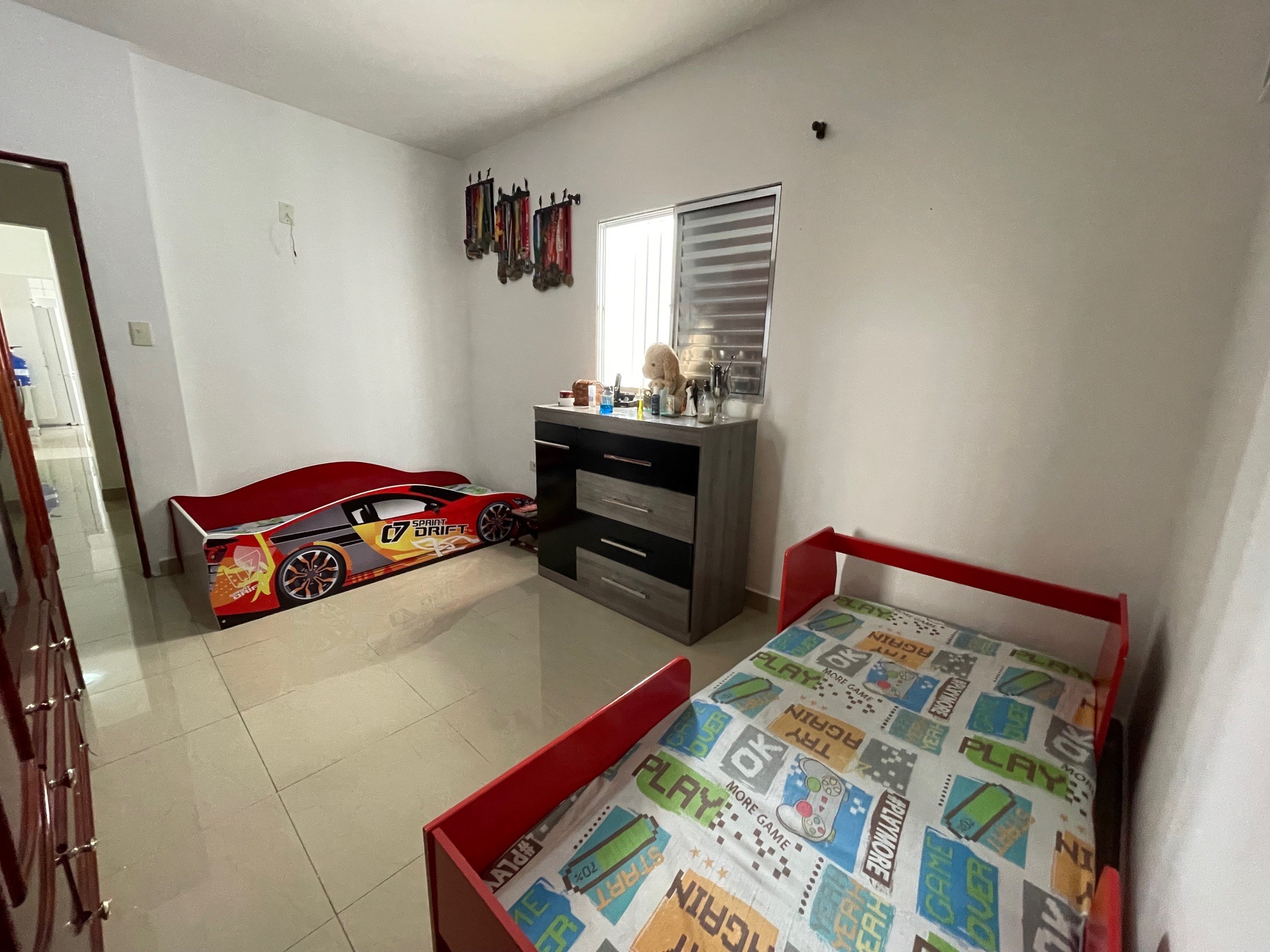 Imagem Casa com 3 Quartos à Venda, 250 m²em Mogi Moderno - Mogi das Cruzes