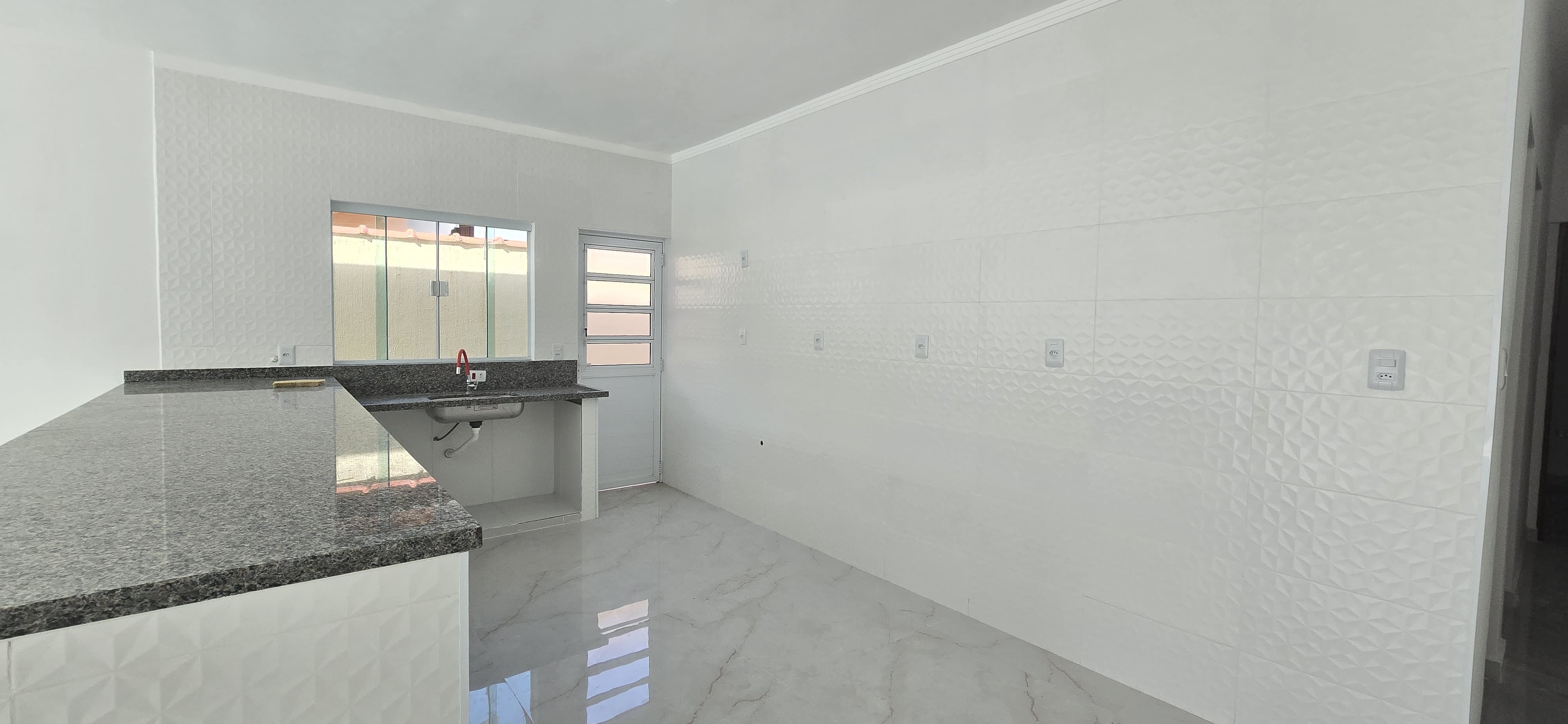 Imagem Casa com 2 Quartos à Venda, 98 m²em Jardim Mosteiro - Itanhaém