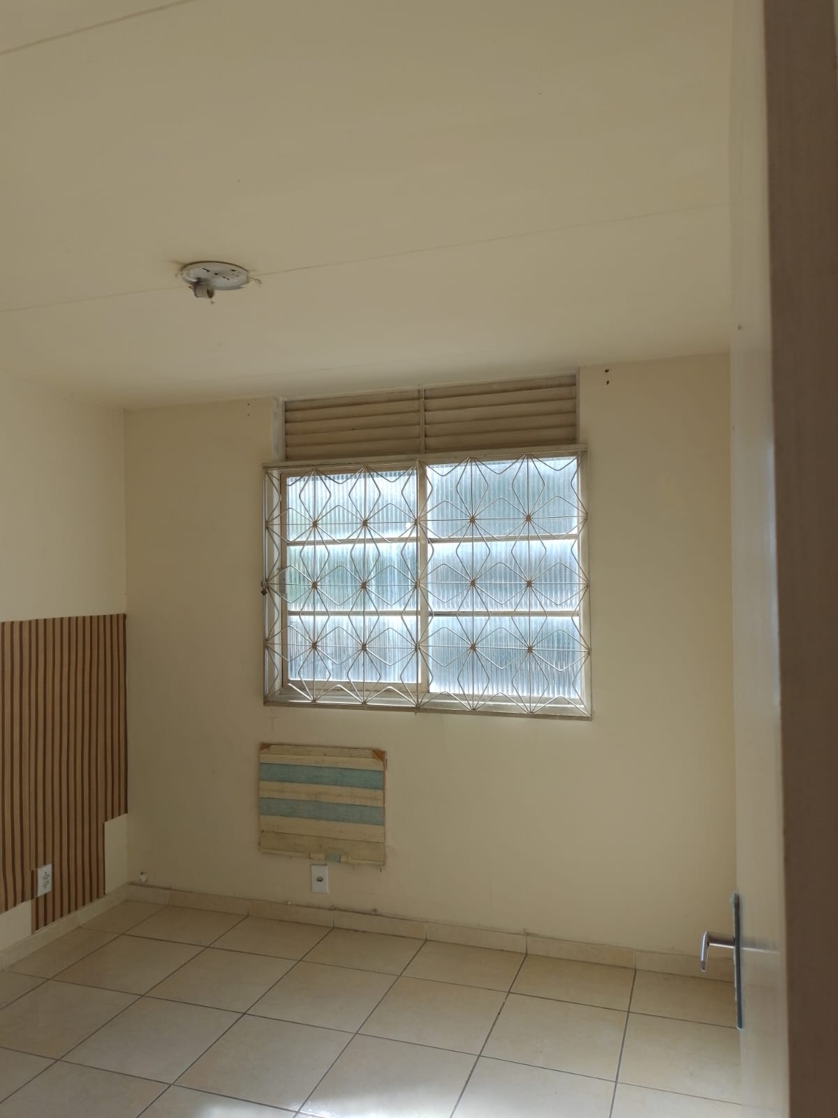 Imagem Apartamento com 2 Quartos à Venda, 51 m²em Campo Grande - Rio de Janeiro