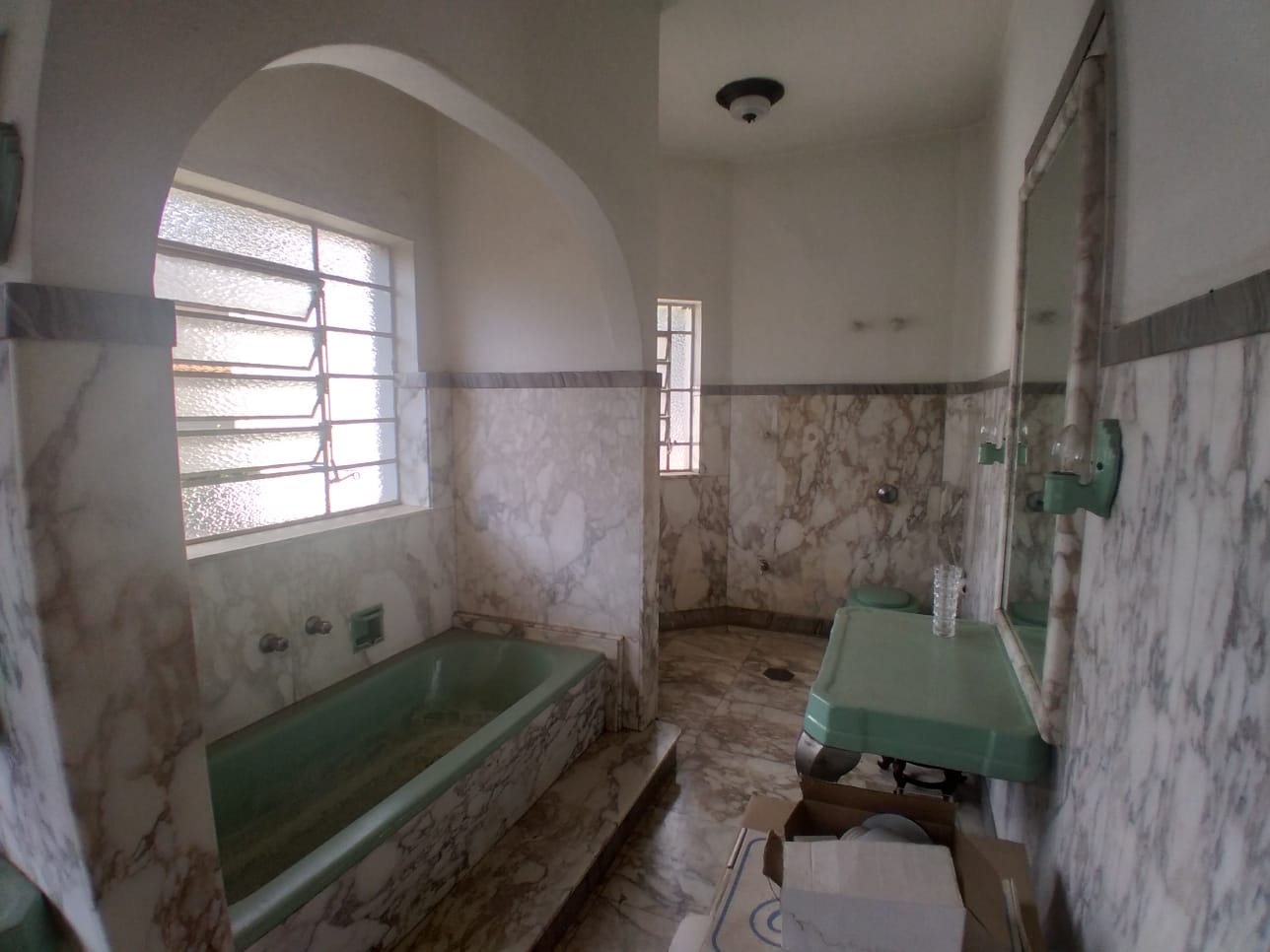 Imagem Sobrado com 4 Quartos à Venda, 400 m²em Vila Madalena - São Paulo