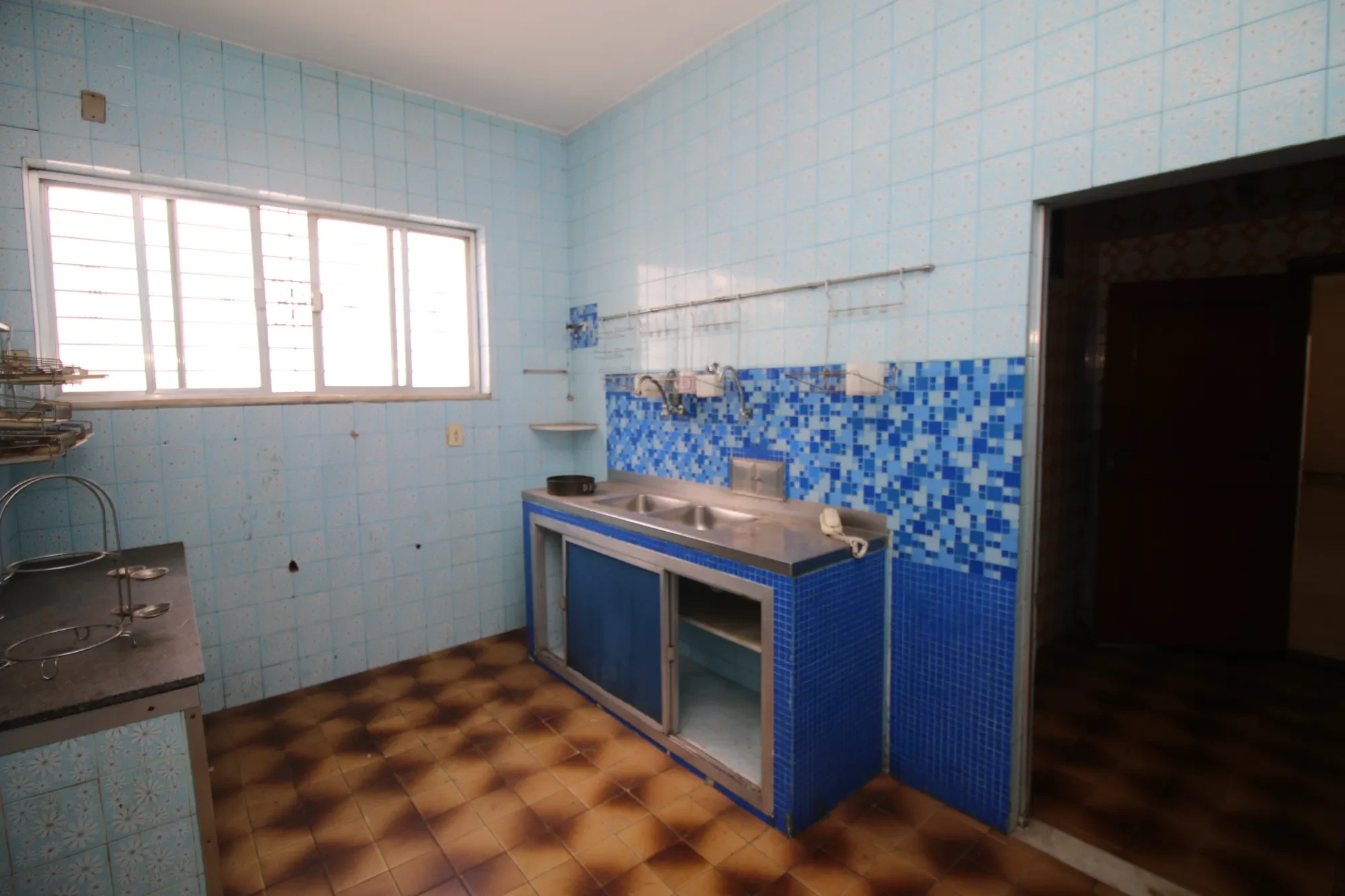 Foto do imóvel: Casa com 6 Quartos à Venda, 245 m² em Brás de Pina - Rio de Janeiro