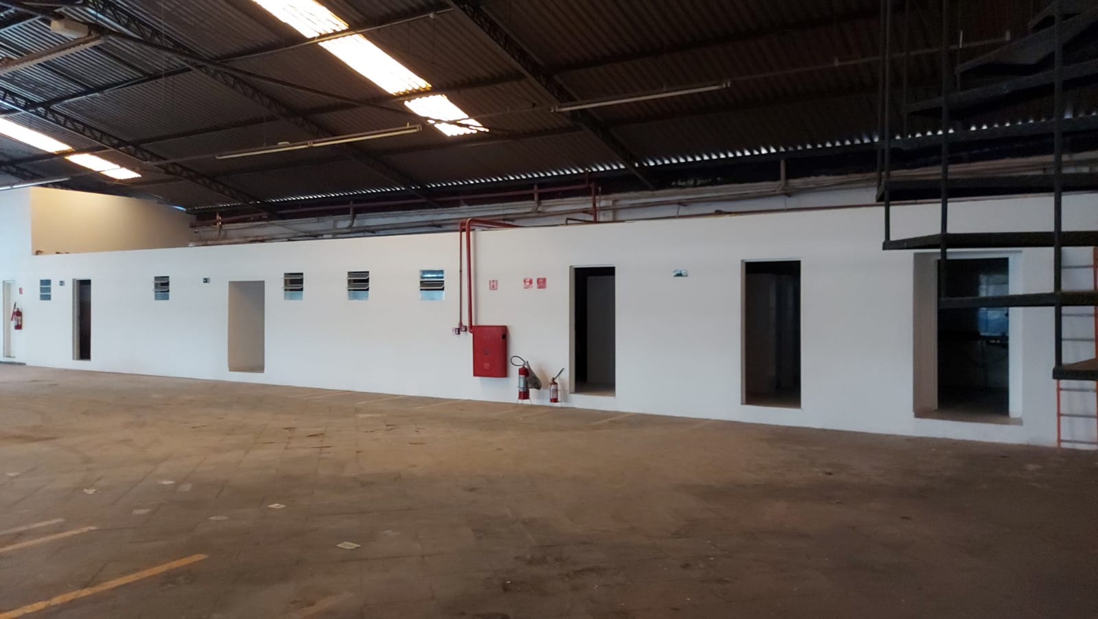 Foto do imóvel: Galpão para Alugar, 2949 m² em Vila Leopoldina - São Paulo