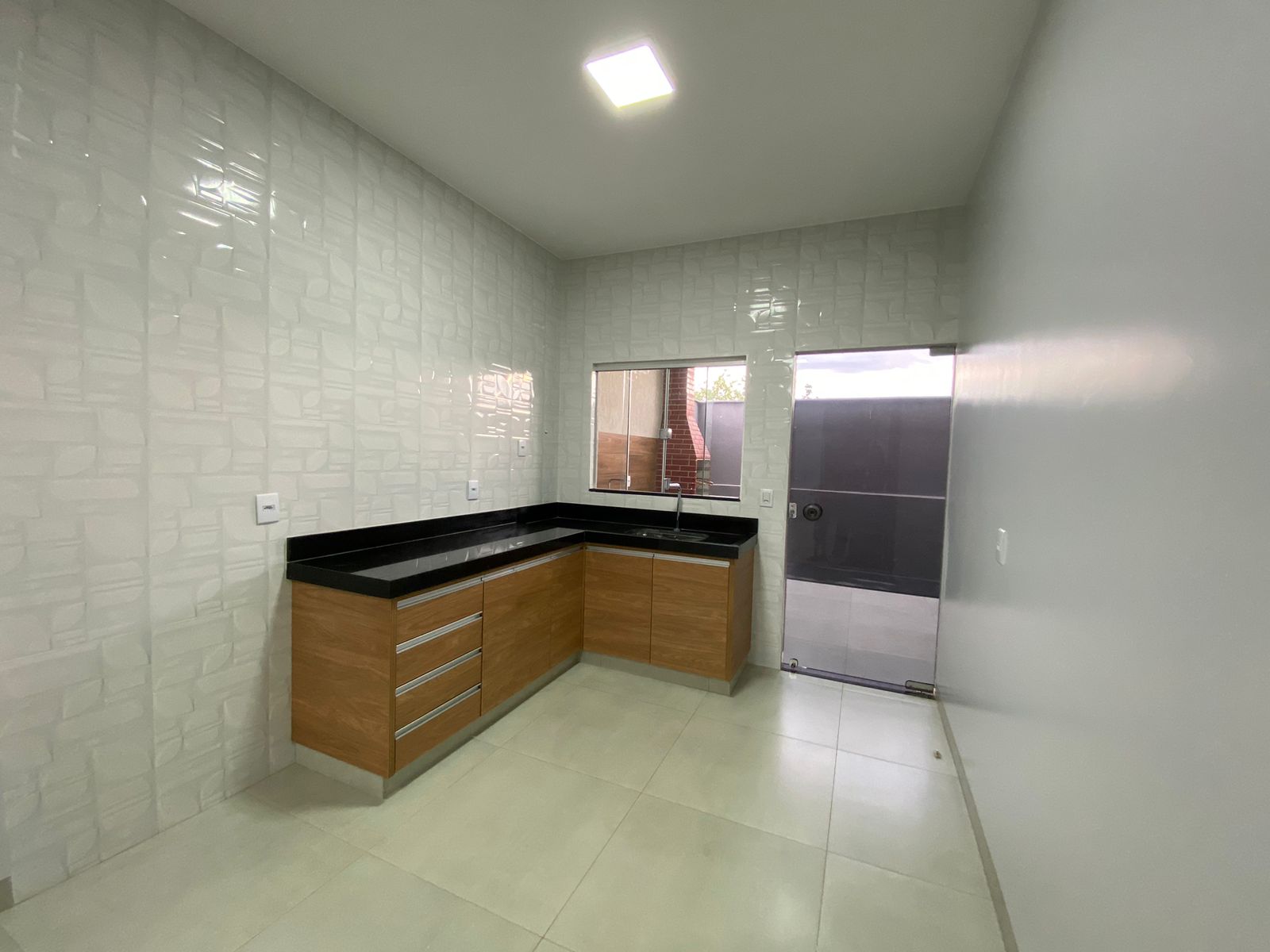Imagem Casa com 3 Quartos à Venda, 126 m²em Loteamento Gameleira - Rio Verde