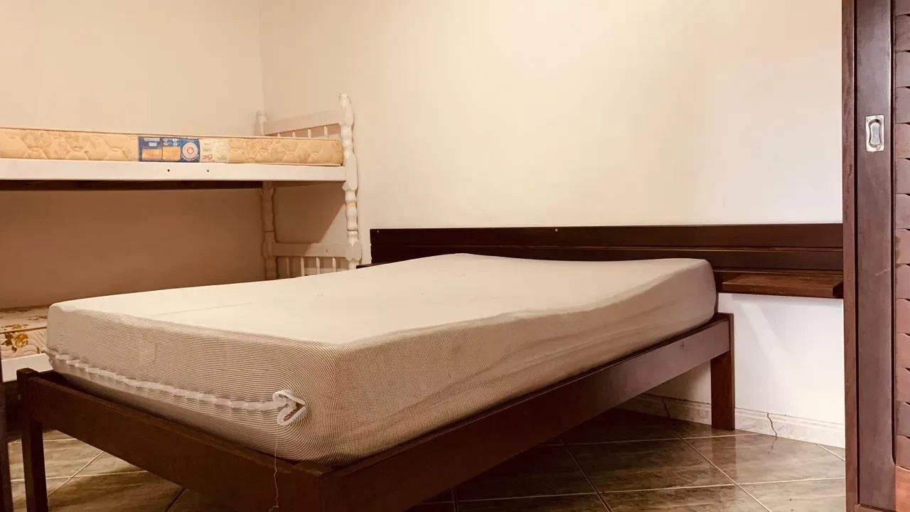 Imagem Apartamento com 1 Quarto à Venda, 30 metros em Torres - Torres