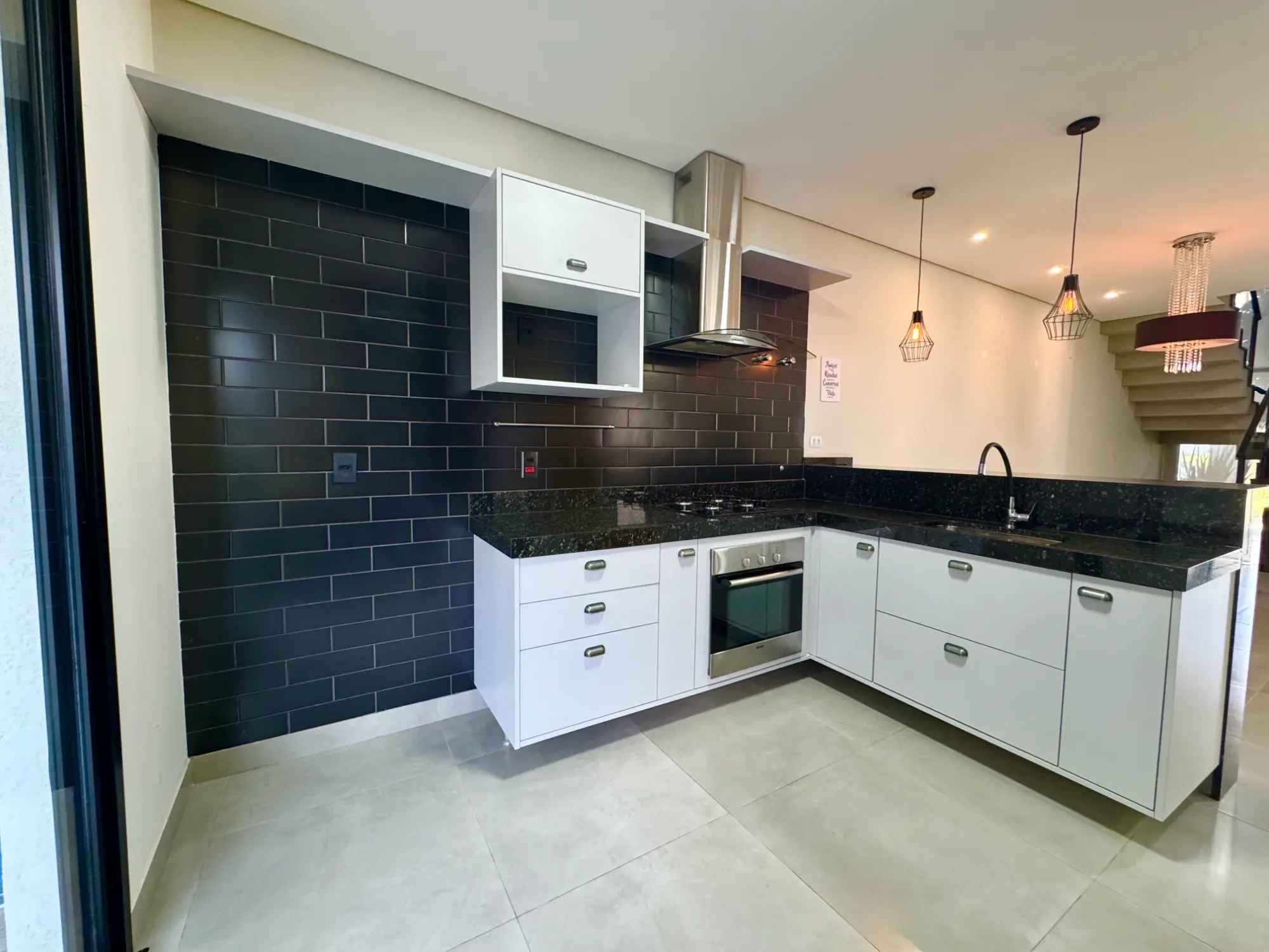 Imagem Casa de Condomínio com 3 Quartos à Venda ou Locação, 150 m² em Cajuru do Sul - Sorocaba