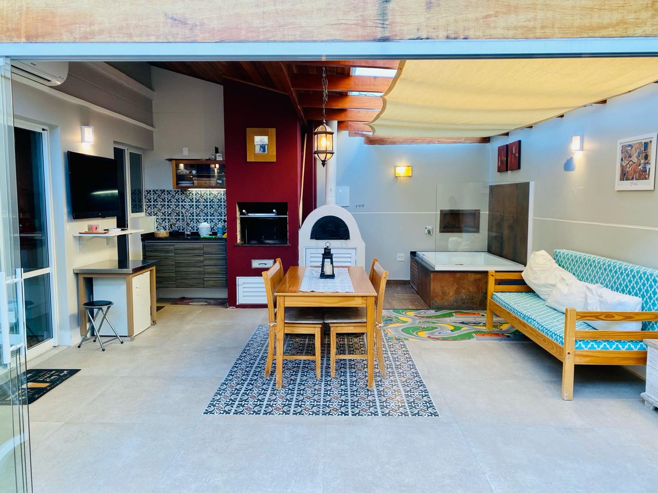 Casa de Condomínio com 3 Quartos à Venda, 200 m²em Jardim Ermida I - Jundiaí