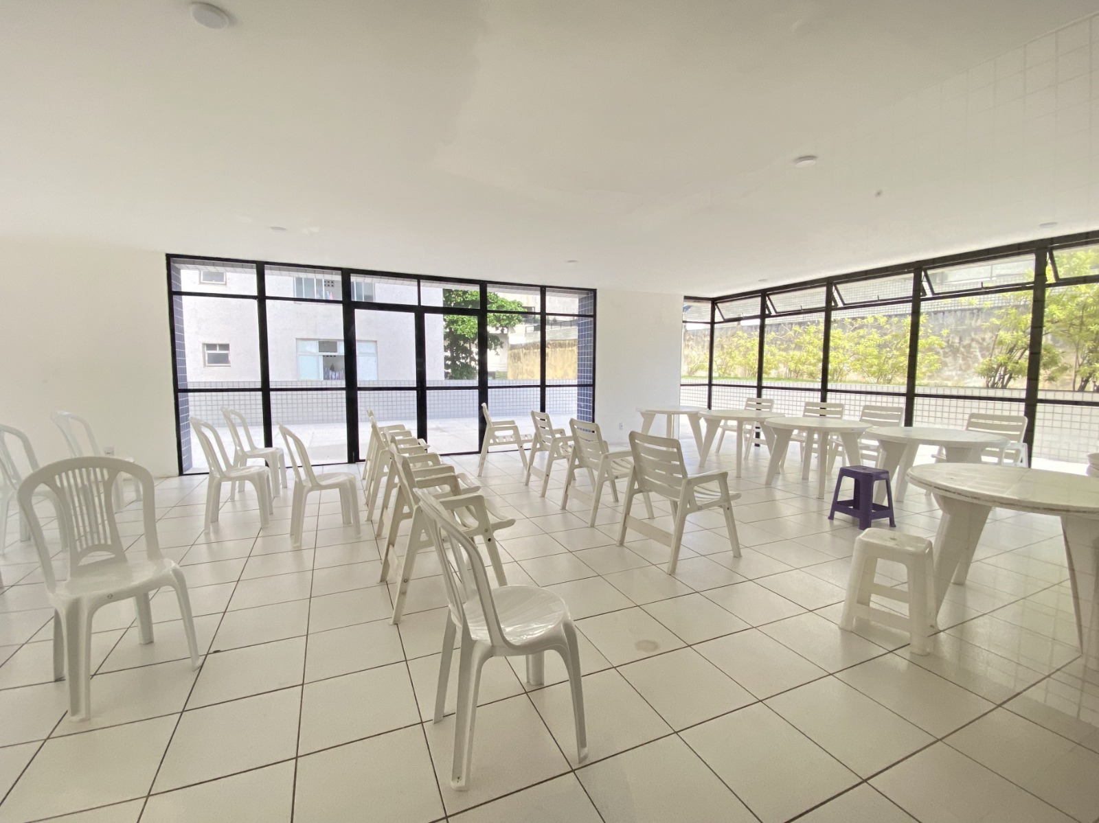 Imagem Apartamento com 3 Quartos para Alugar, 82 m²em Boa Viagem - Recife
