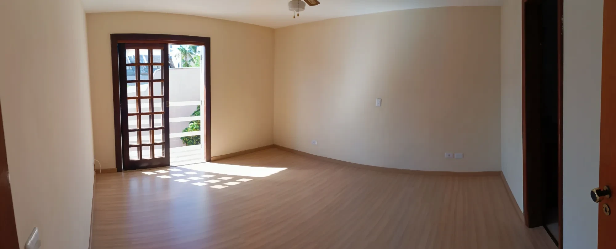 Imagem Casa de Condomínio com 3 Quartos à Venda, 117 m² em Jardim das Américas - Curitiba