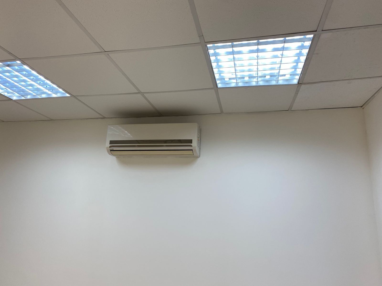 Imagem Sala Comercial à Venda, 45 m² em Vila Gertrudes - São Paulo