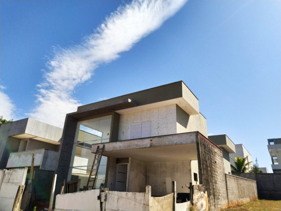 Imagem Sobrado com 5 Quartos à Venda, 273 m² em Residencial Goiânia Golfe Clube - Goiânia