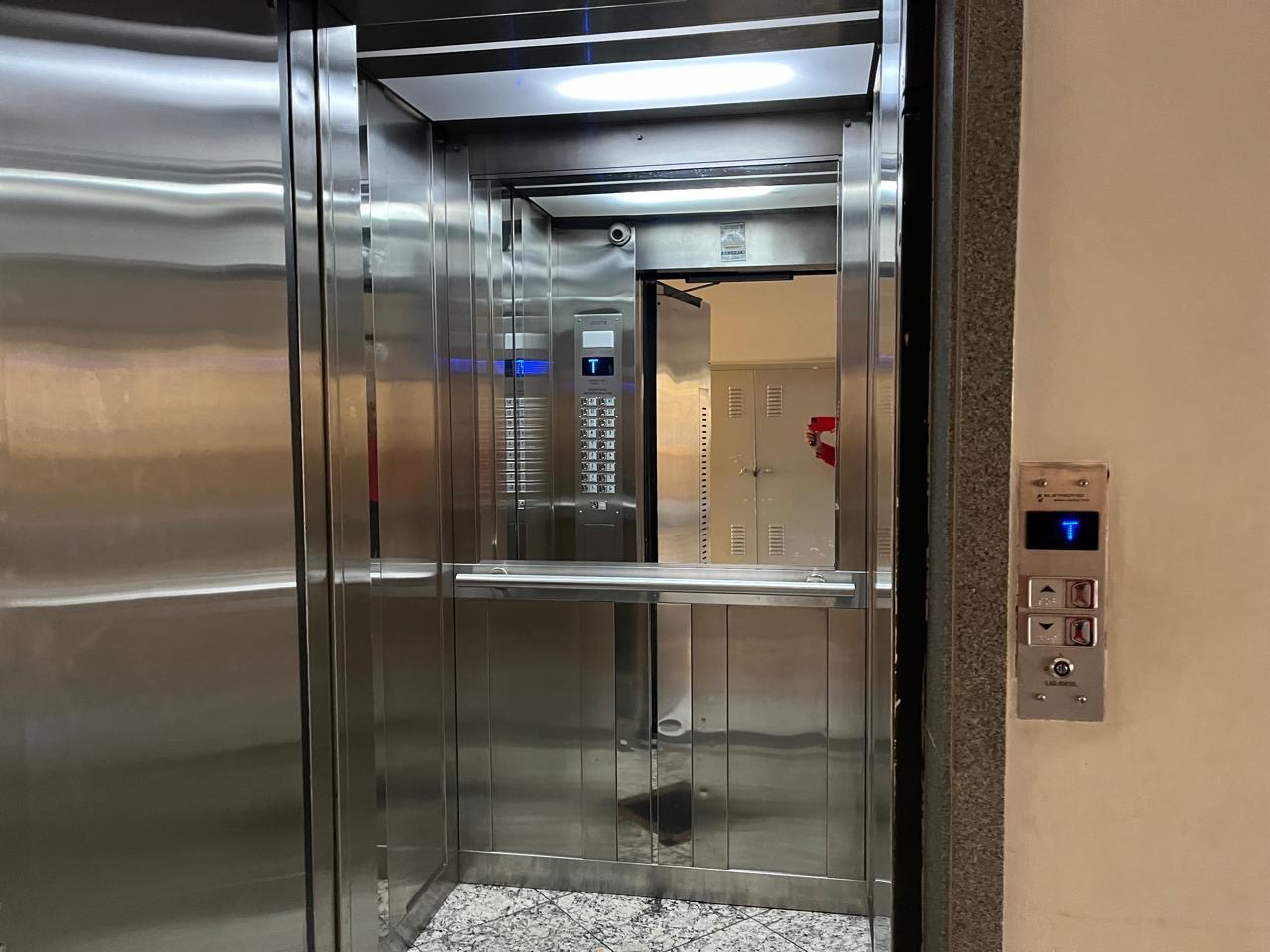 Imagem Apartamento com 2 Quartos à Venda, 50 m²em Vila Gustavo - São Paulo