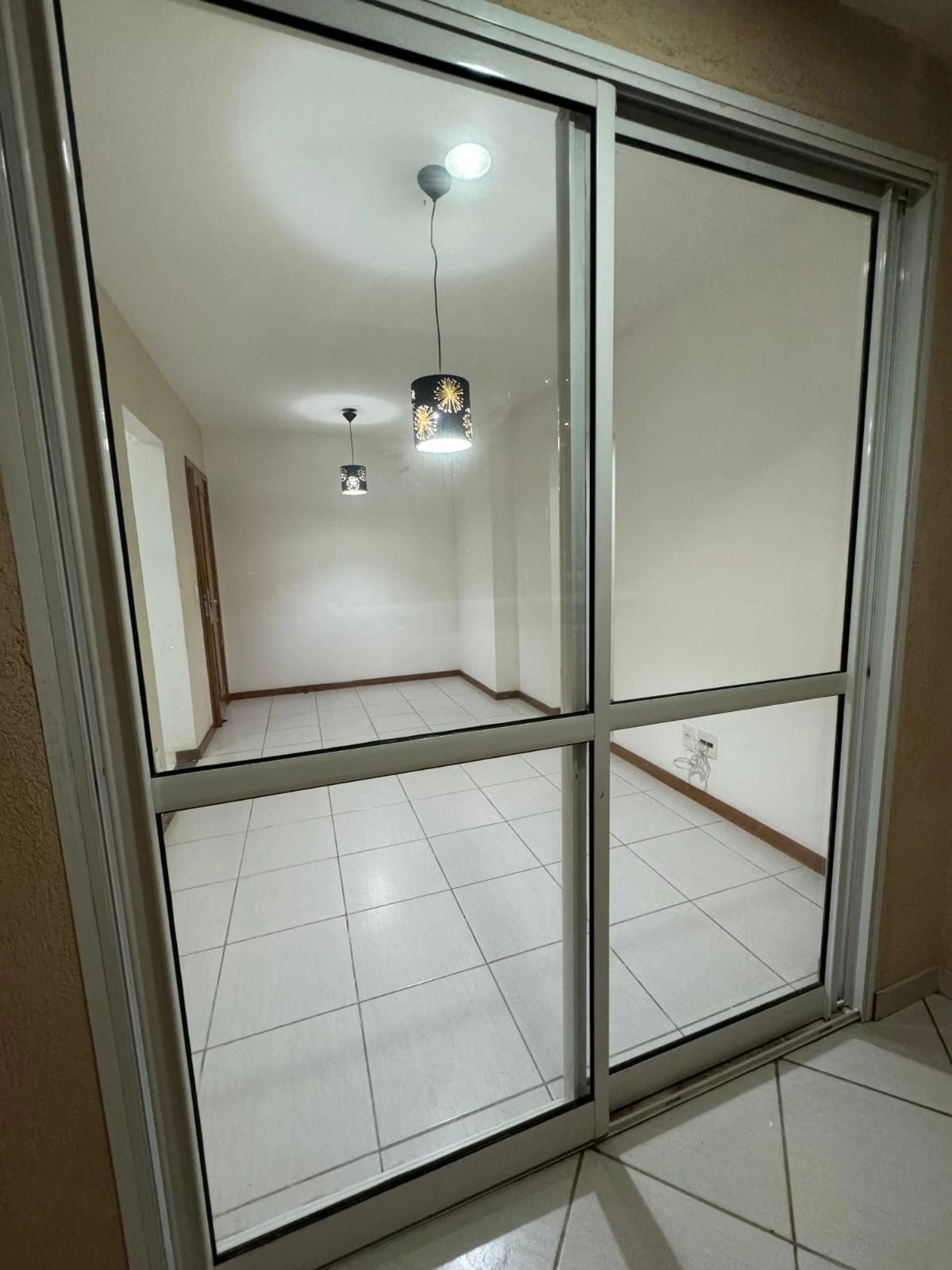 Imagem Apartamento com 2 Quartos à Venda, 50 m² em Cabula - Salvador