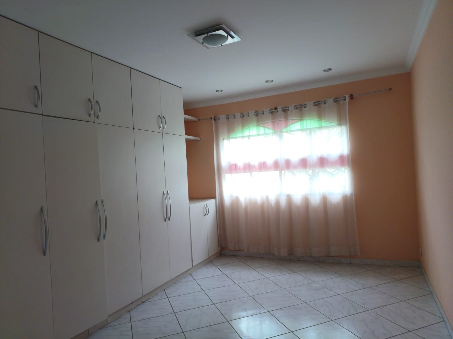 Imagem Casa com 5 Quartos à Venda, 360 m²em Venda das Pedras - Itaboraí