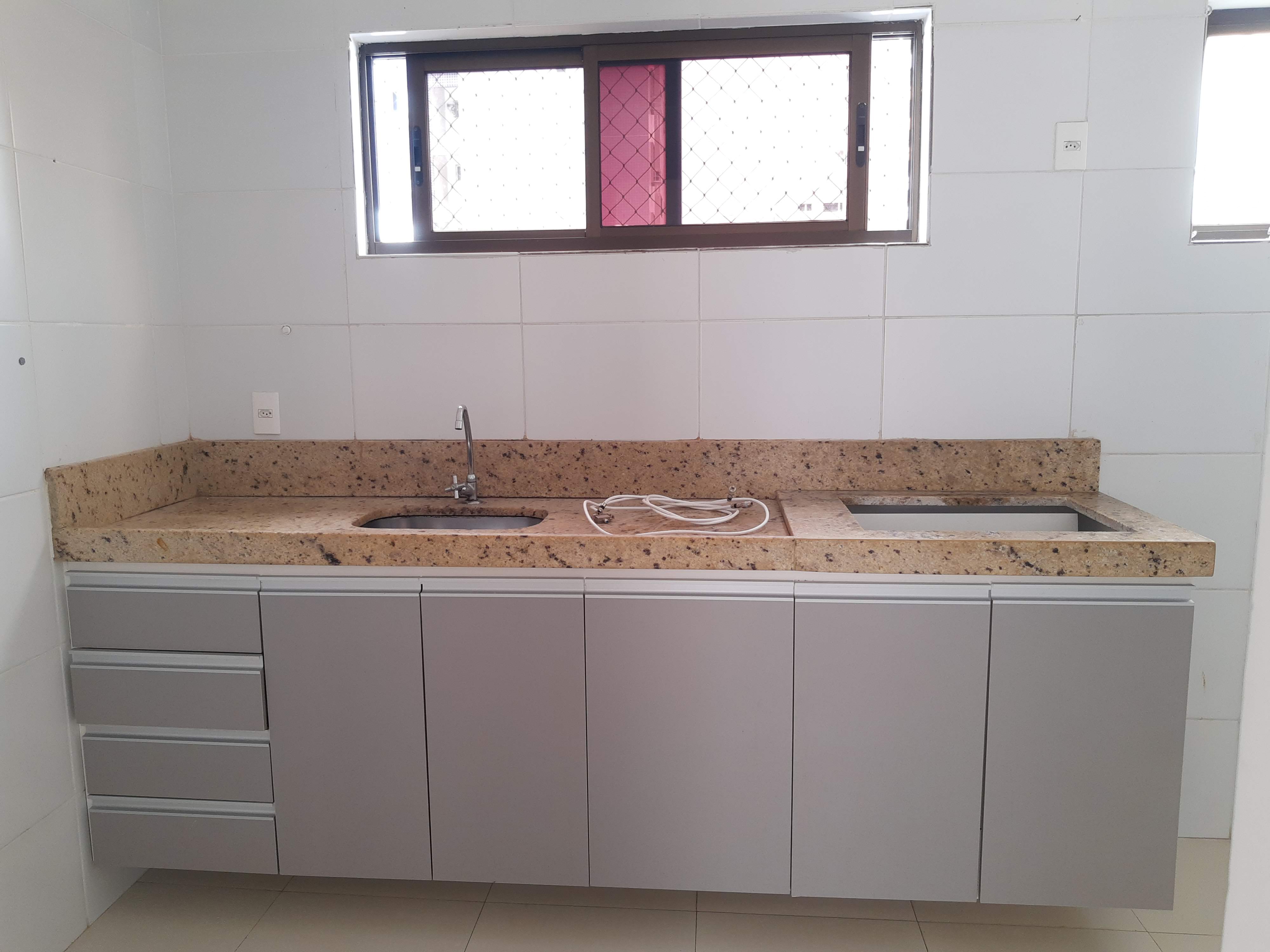 Imagem Apartamento com 2 Quartos à Venda, 58 m²em Miramar - João Pessoa