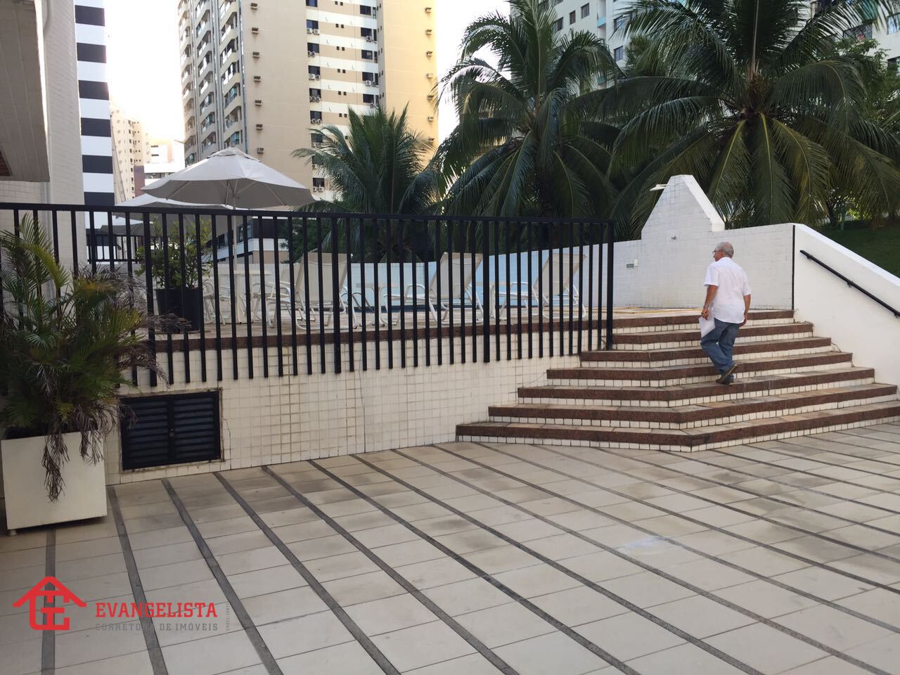 Imagem Cobertura com 4 Quartos à Venda, 416 m²em Pituba - Salvador