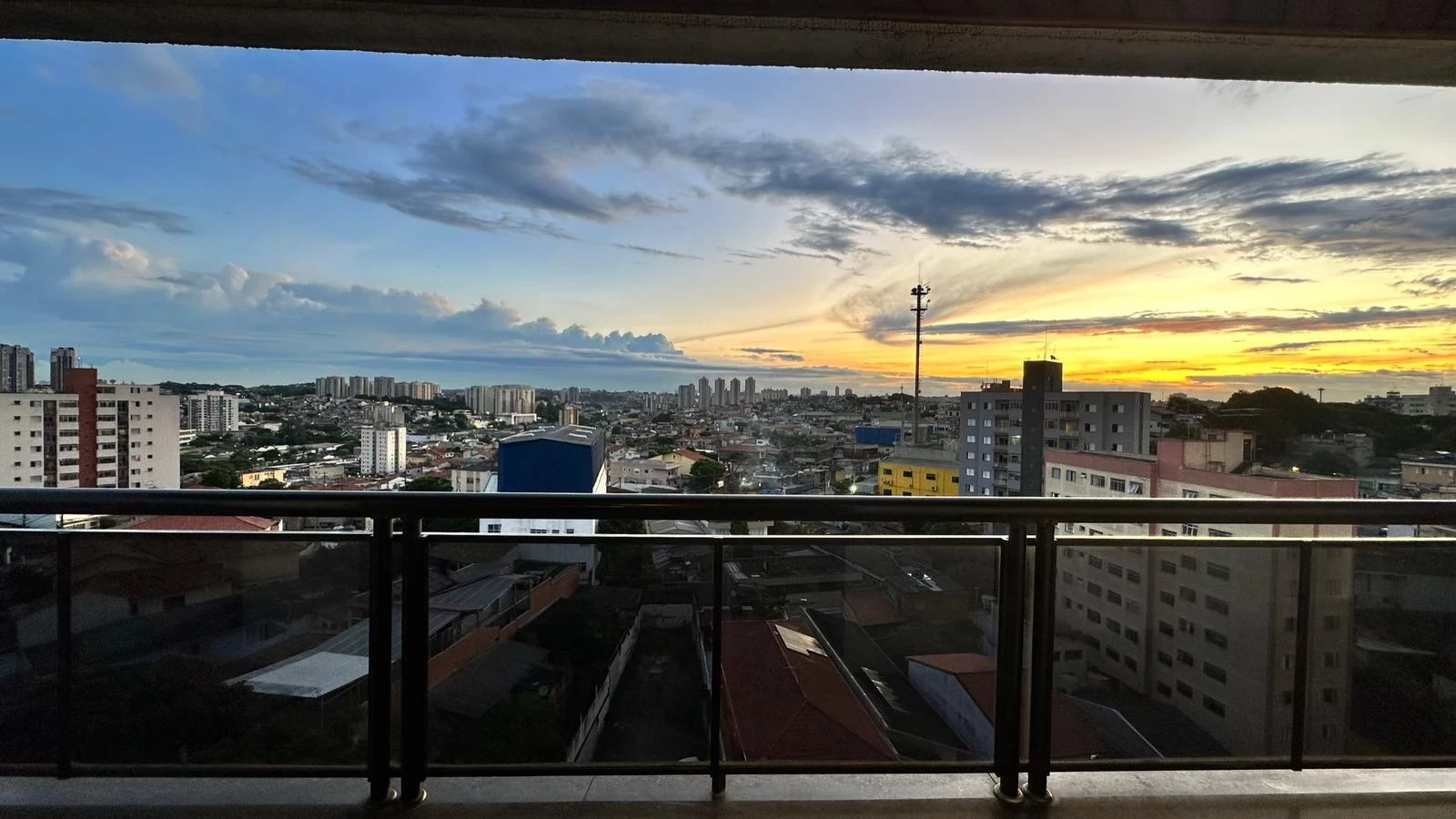 Apartamento com 3 Quartos à Venda ou Locação, 145 m² em Vila Osasco - Osasco
