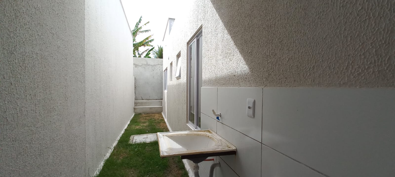 Imagem Casa de Condomínio com 2 Quartos à Venda, 73 m² em Parque das Árvores - Parnamirim