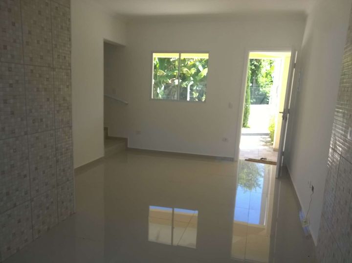 Imagem Casa de Condomínio com 2 Quartos à Venda, 77 m² em Taboão - São Roque