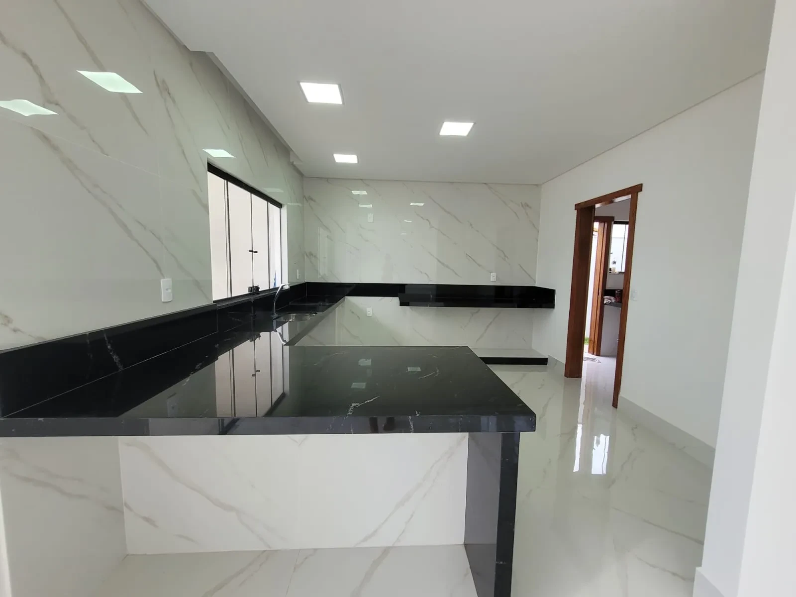 Foto do imóvel: Casa com 3 Quartos à Venda, 210 m² em Interlagos - Vila Velha