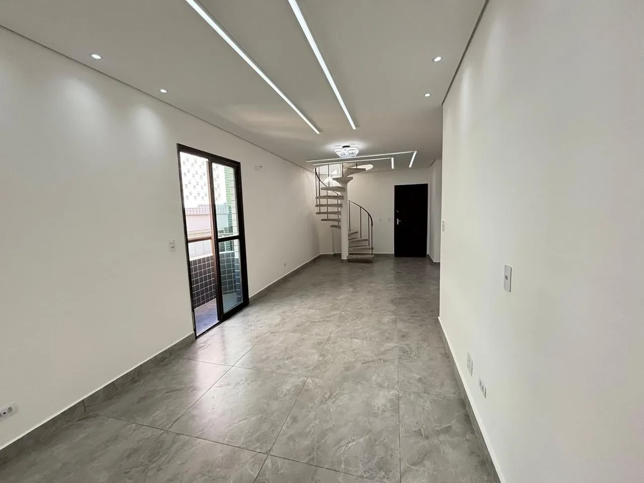 Foto do imóvel: Cobertura com 3 Quartos à Venda, 101 metro em Canto do Forte - Praia Grande