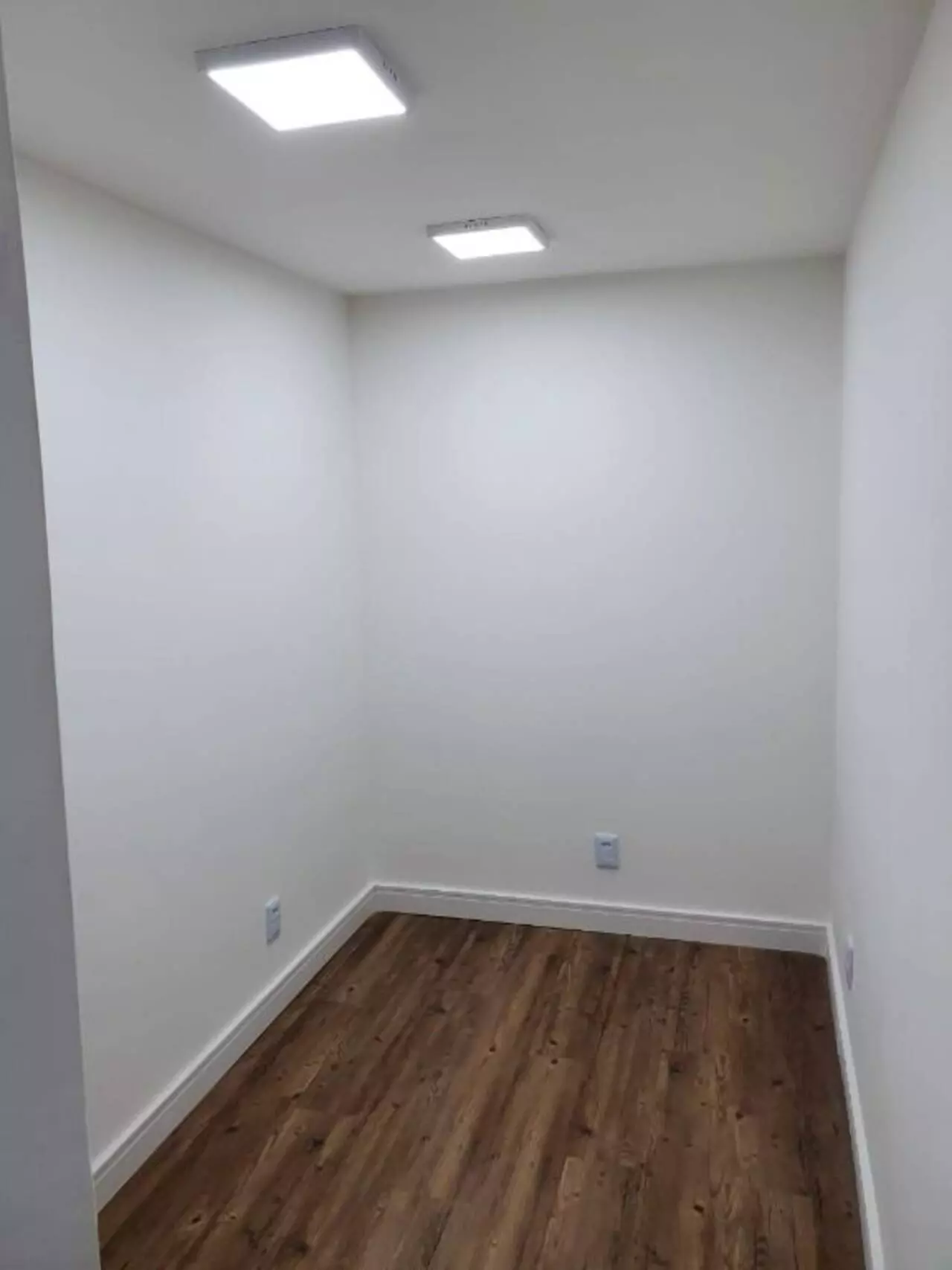 Imagem Sala Comercial à Venda ou Locação, 204 m² em Cidade Monções - São Paulo