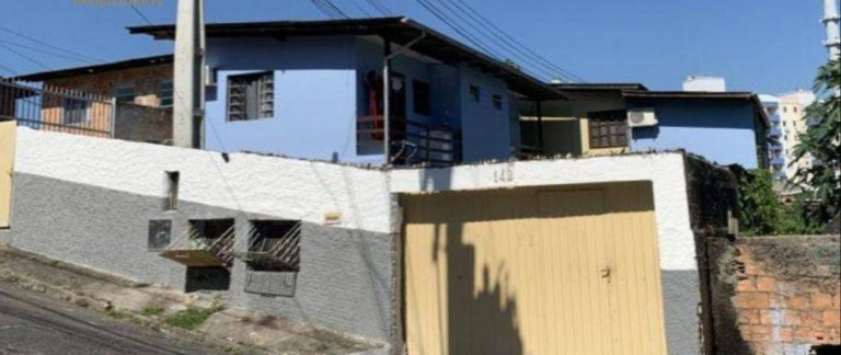 Kitnet com 12 Quartos à Venda, 432 m² em Capoeiras - Florianópolis