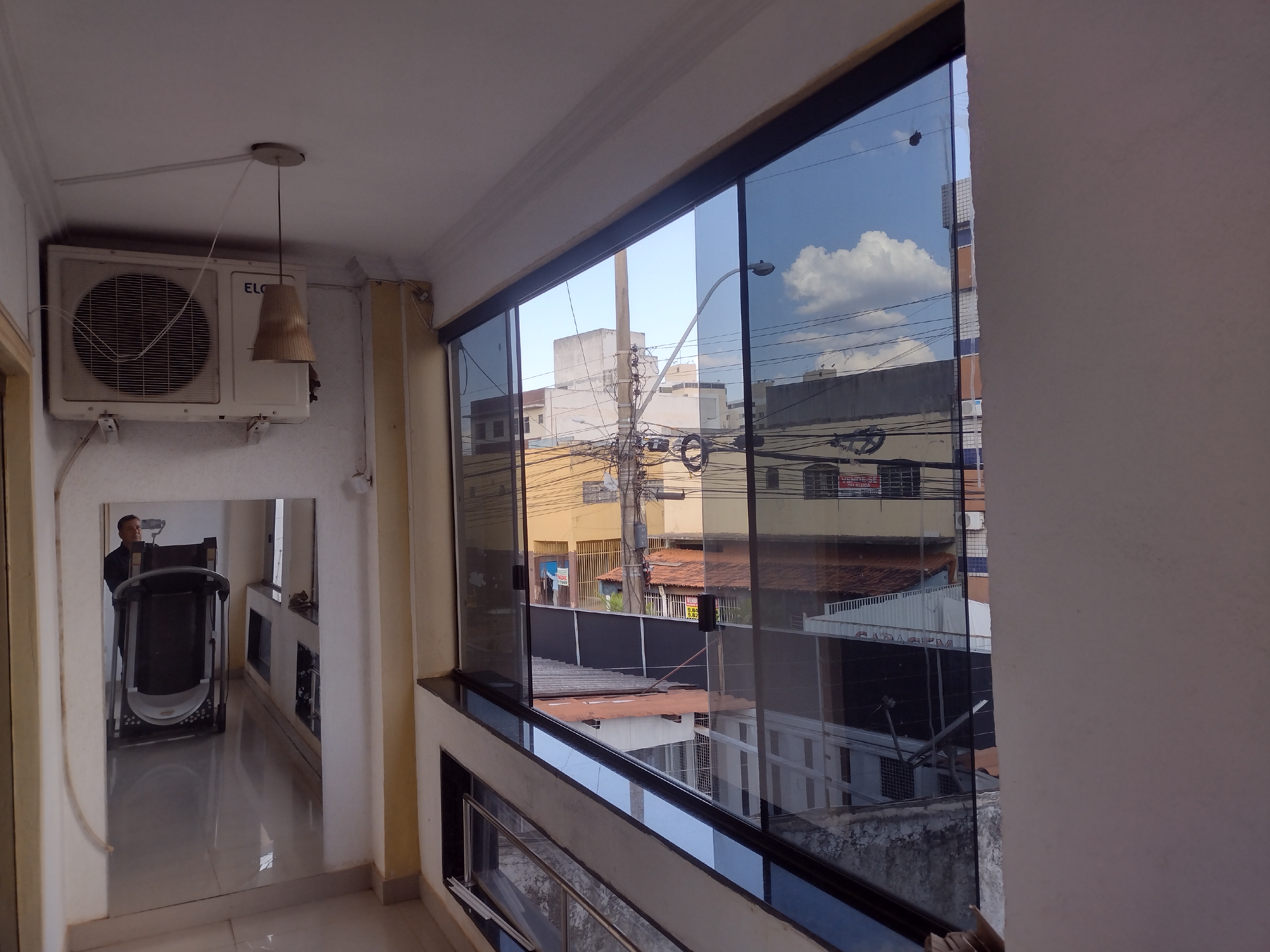 Imagem Casa com 4 Quartos à Venda, 300 m²em Areal (Águas Claras) - Brasília
