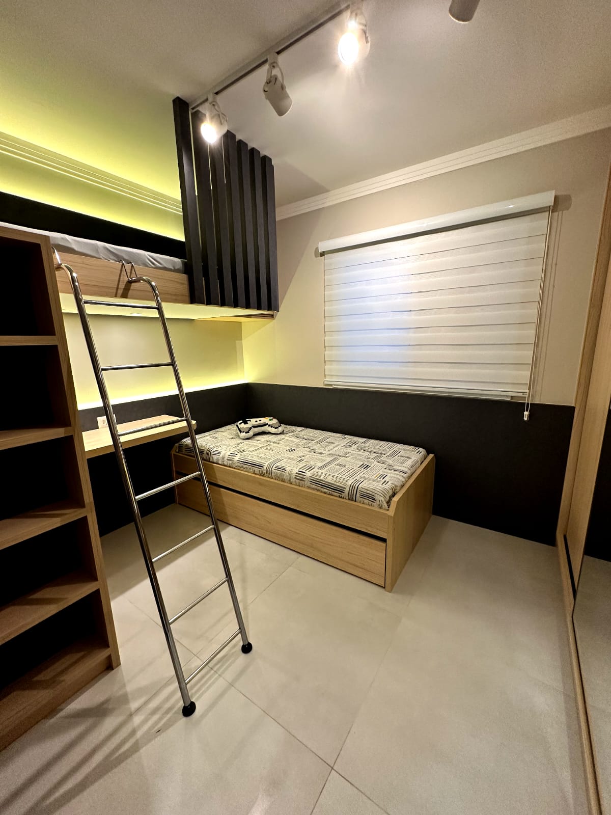 Imagem Apartamento com 2 Quartos à Venda, 71 m²em Guilhermina - Praia Grande