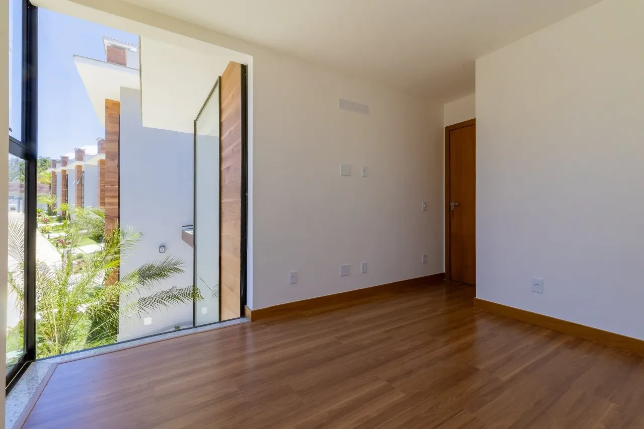 Imagem Casa de Condomínio com 4 Quartos à Venda, 152 m² em Tijuca - Teresópolis