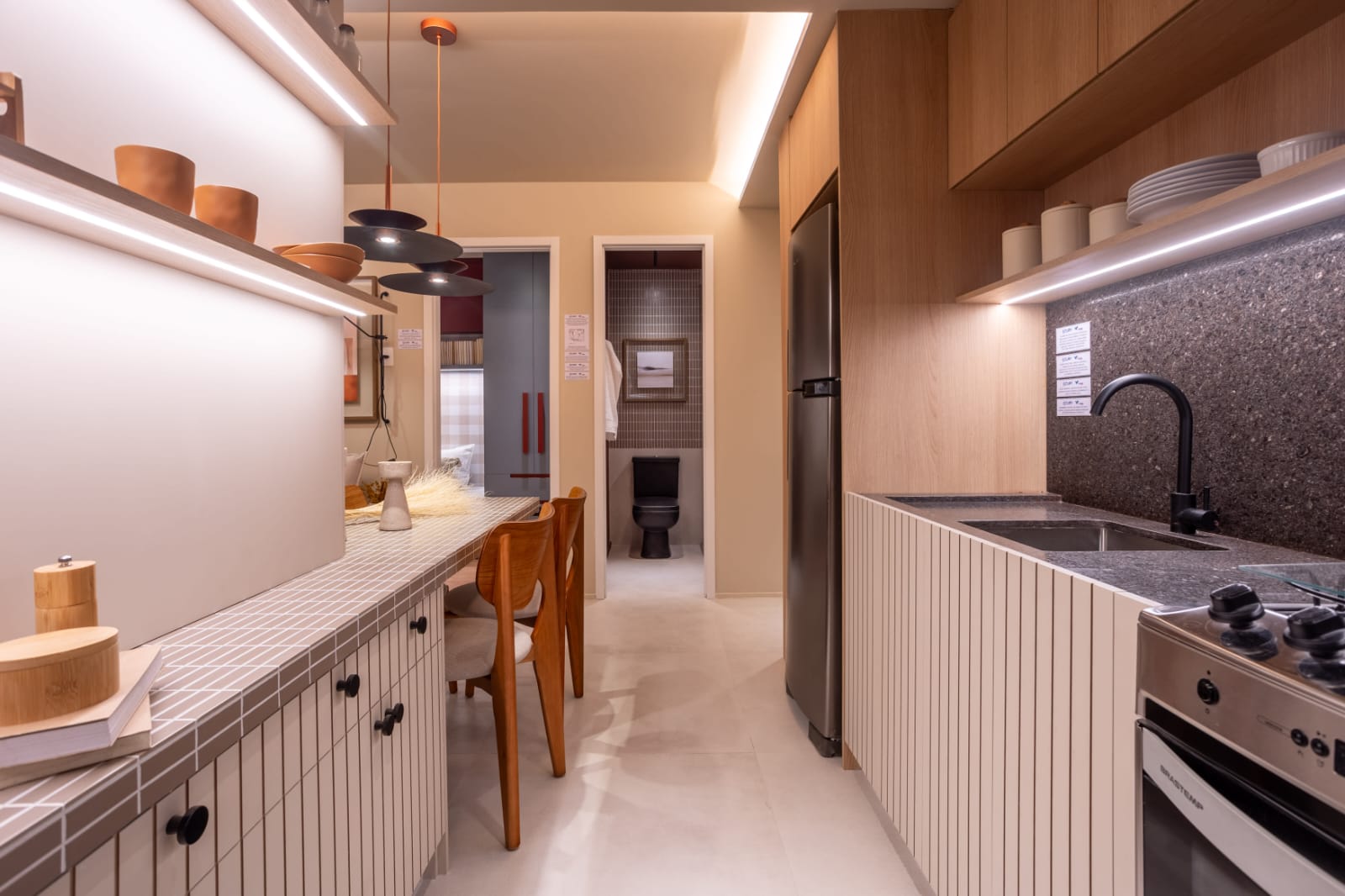 Imagem Apartamento com 2 Quartos à Venda, 41 m² em Ramos - Rio de Janeiro