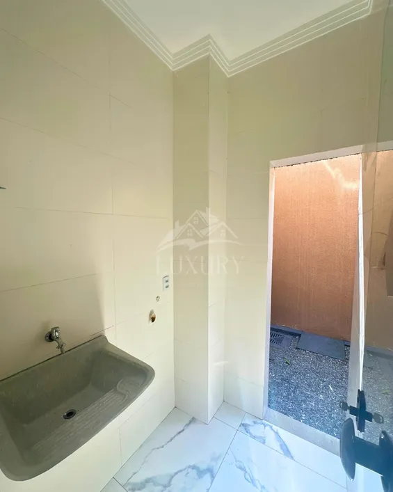 Imagem Casa com 3 Quartos à Venda, 117 m²em Paraiso - Senador Canedo