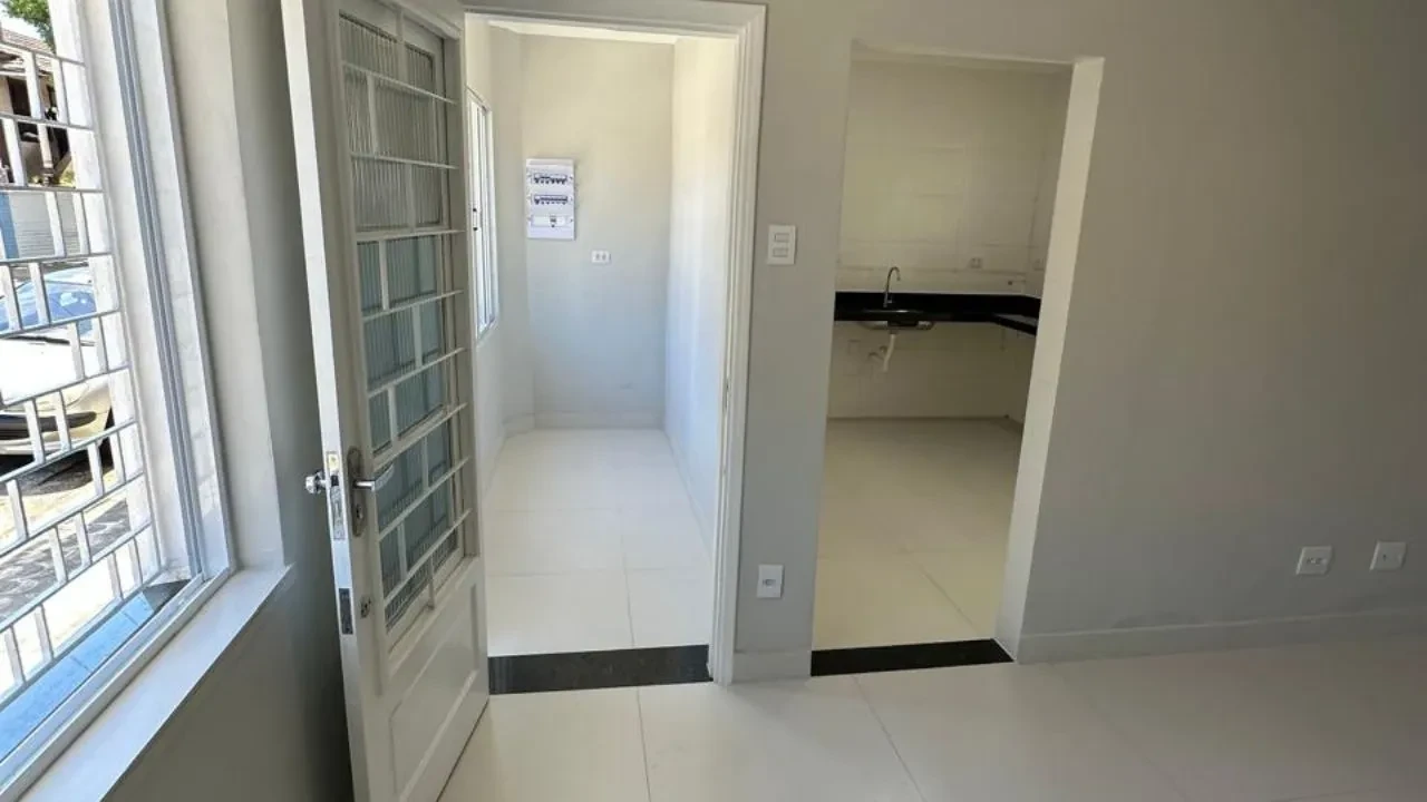 Imagem Sobrado com 2 Quartos à Venda, 98 m² em Macuco - Santos