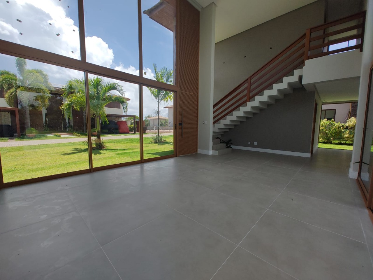 Imagem Casa de Condomínio com 5 Quartos à Venda, 375 m²em Praia do Forte - Mata de São João