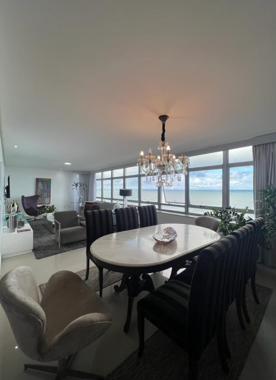 Imagem Apartamento com 4 Quartos à Venda, 150 m²em Boa Viagem - Recife