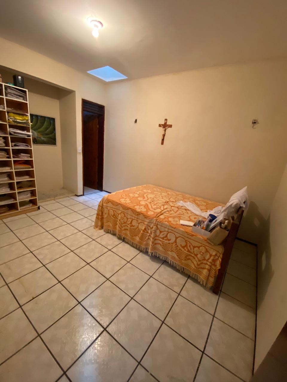 Imagem Casa com 4 Quartos à Venda, 300 m²em Cocó - Fortaleza