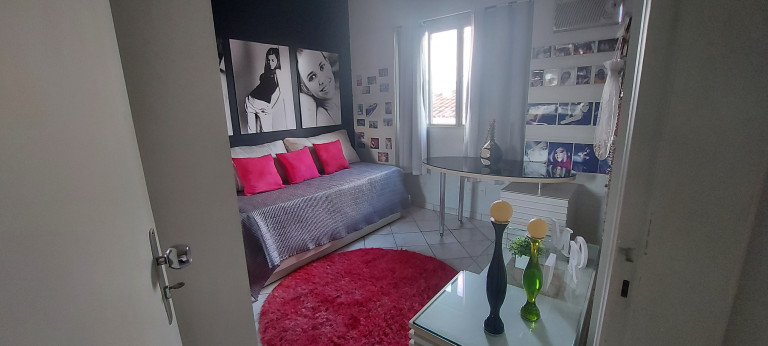 Imagem Sobrado com 4 Quartos à Venda, 17.920 m² em Jardim América - Goiânia