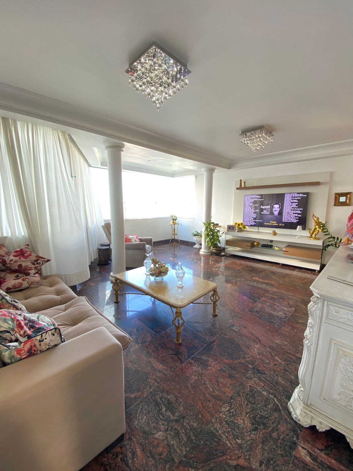 Imagem Apartamento com 4 Quartos à Venda, 170 m²em Pituba - Salvador