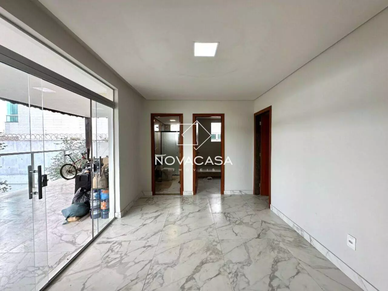 Foto do imóvel: Casa com 5 Quartos à Venda, 250 m² em Rio Branco - Belo Horizonte