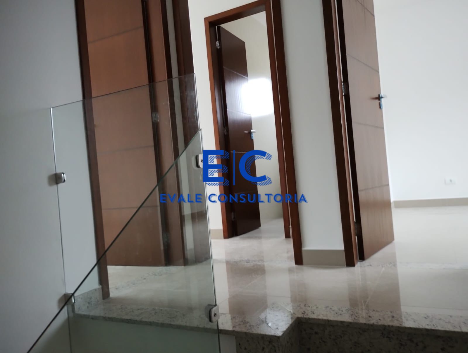Imagem Sobrado com 3 Quartos à Venda, 93 m²em Bairro Alto - Curitiba