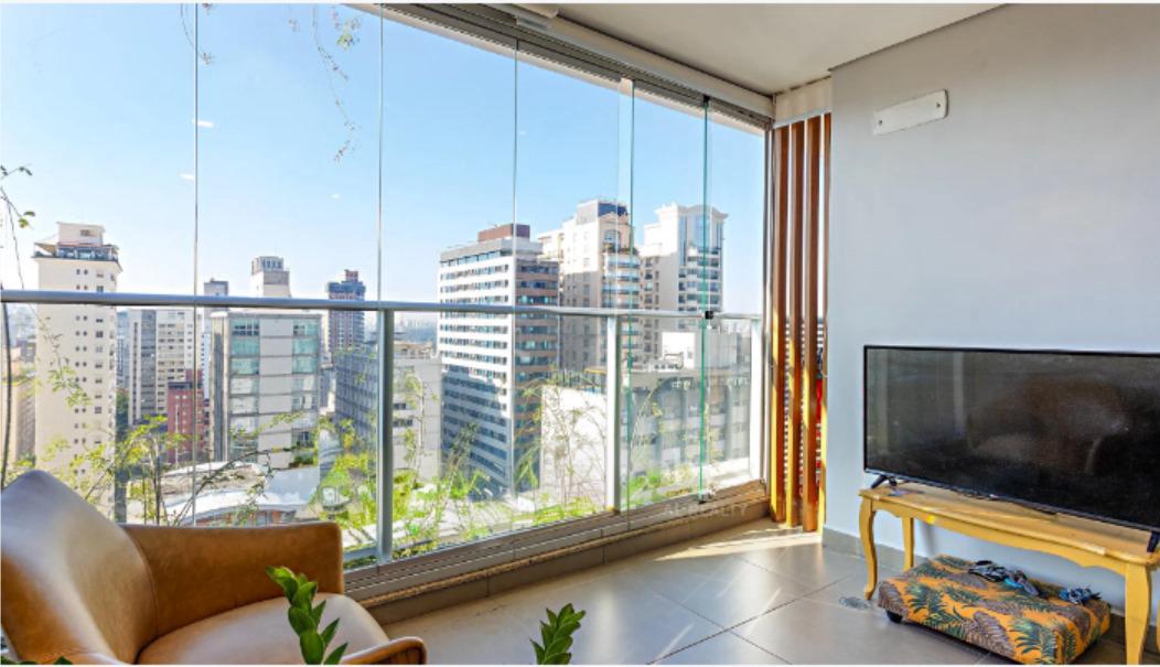 Imagem Apartamento com 3 Quartos à Venda, 175 m²em Cerqueira César - São Paulo