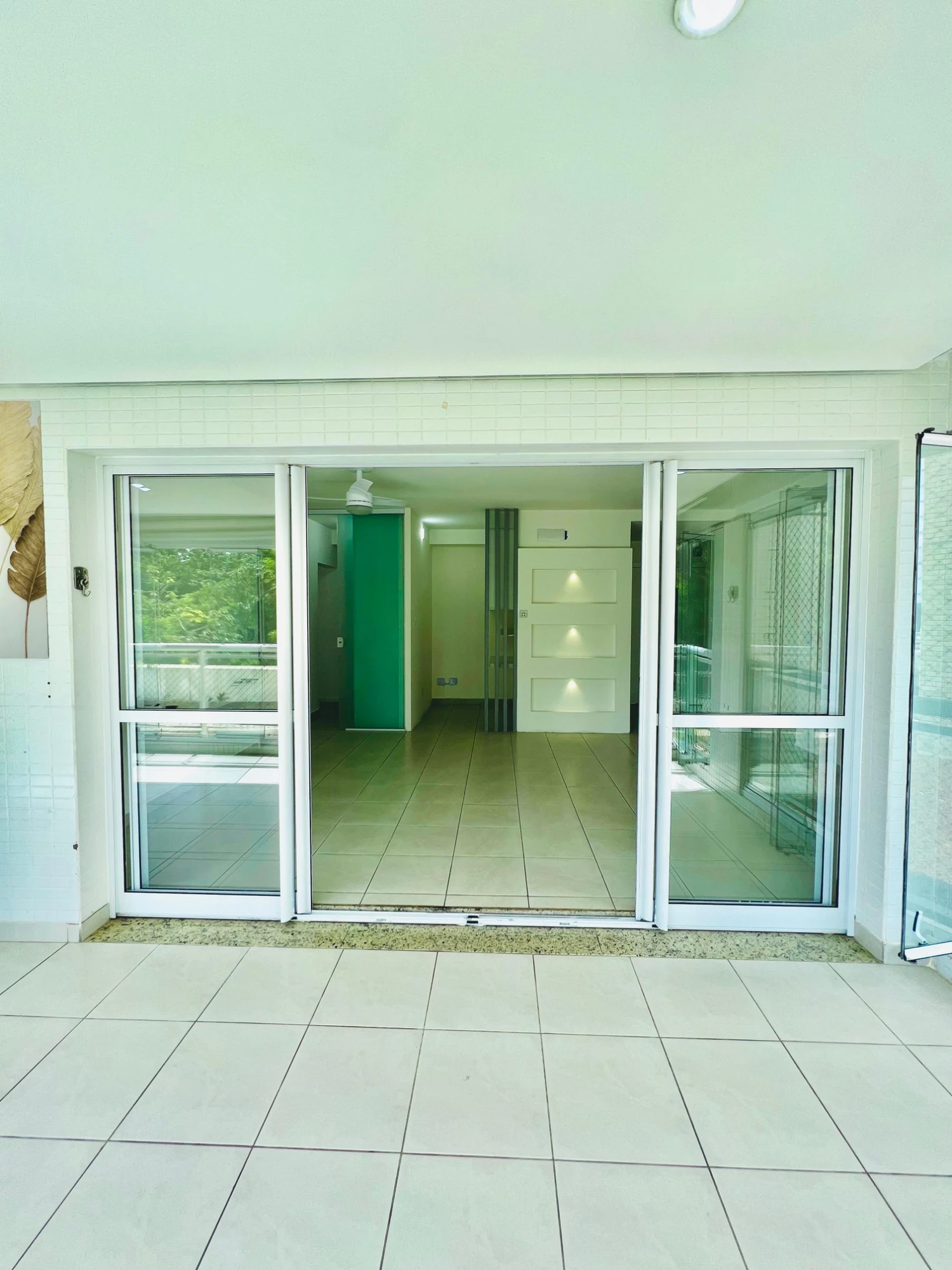 Imagem Apartamento com 3 Quartos à Venda, 130 m² em Patamares - Salvador