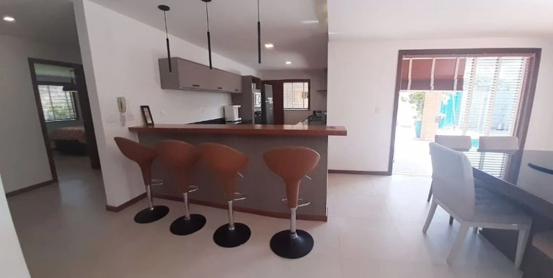 Imagem Casa de Condomínio com 4 Quartos à Venda, 180 m² em Praia Rasa - Armação dos Búzios