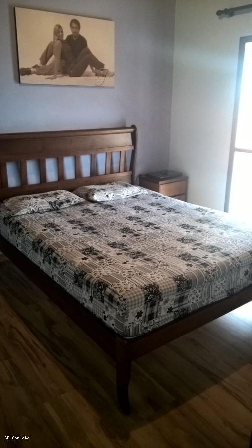 Imagem Sobrado com 3 Quartos à Venda, 182 m² em Bocaina - Ribeirão Pires