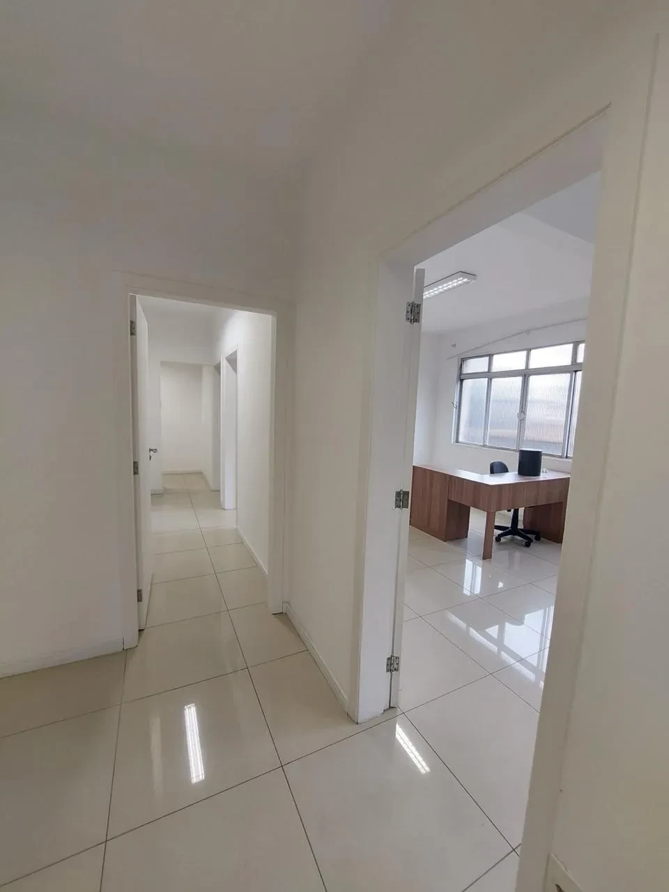 Imagem Sala Comercial à Venda, 90 m² em Centro - Santos