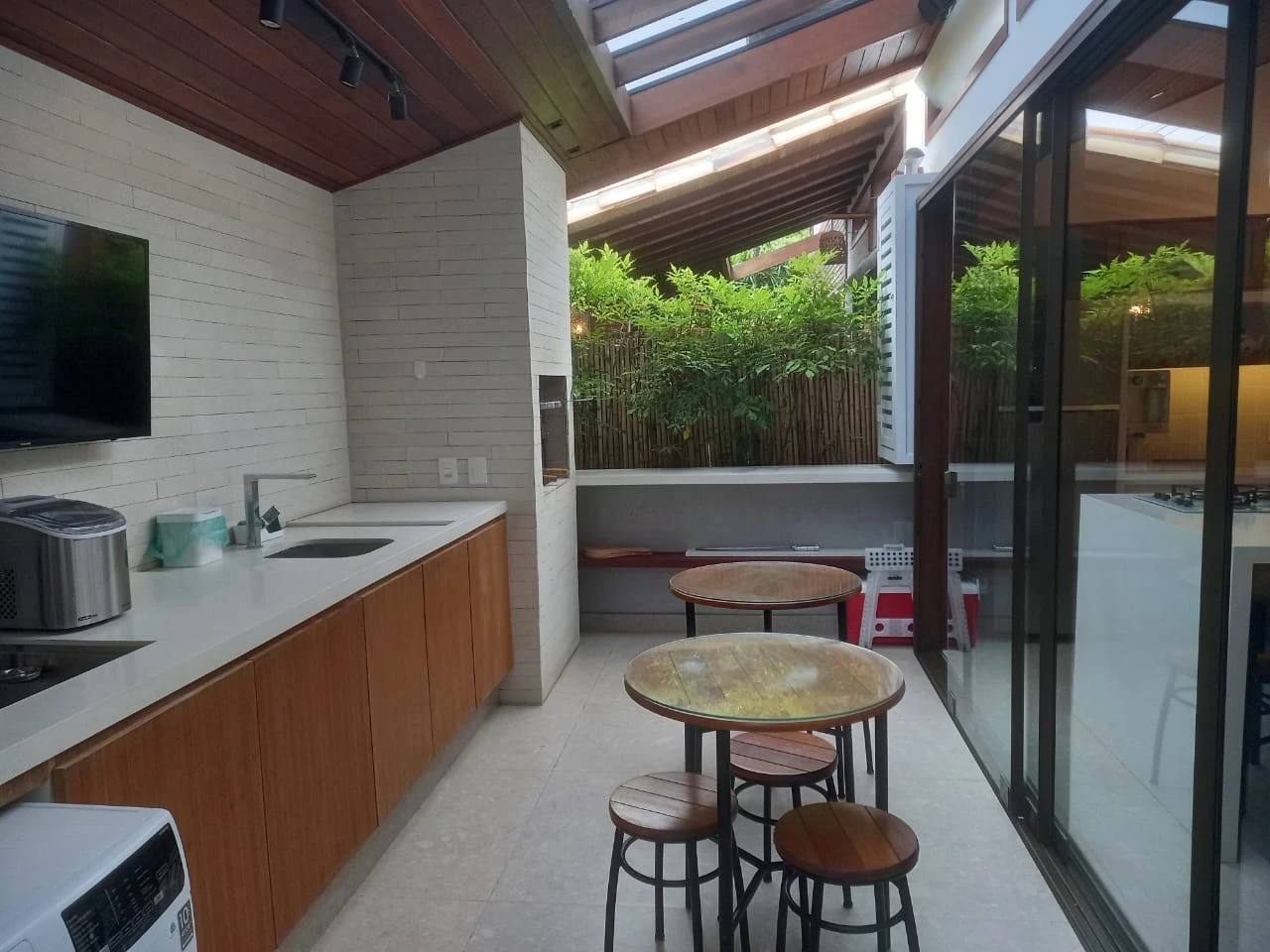 Imagem Casa de Condomínio com 4 Quartos à Venda, 100 m² em Bosque de Geribá - Armação dos Búzios